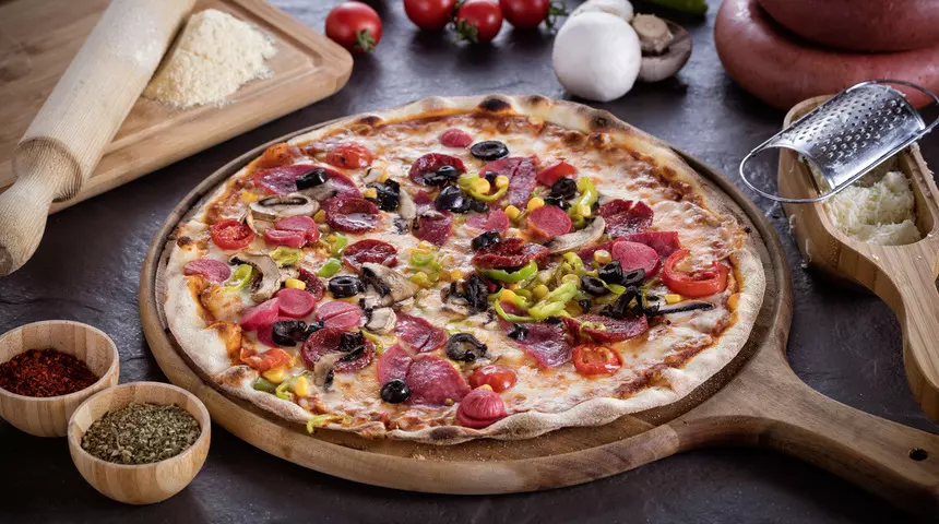 Karışık  pizza