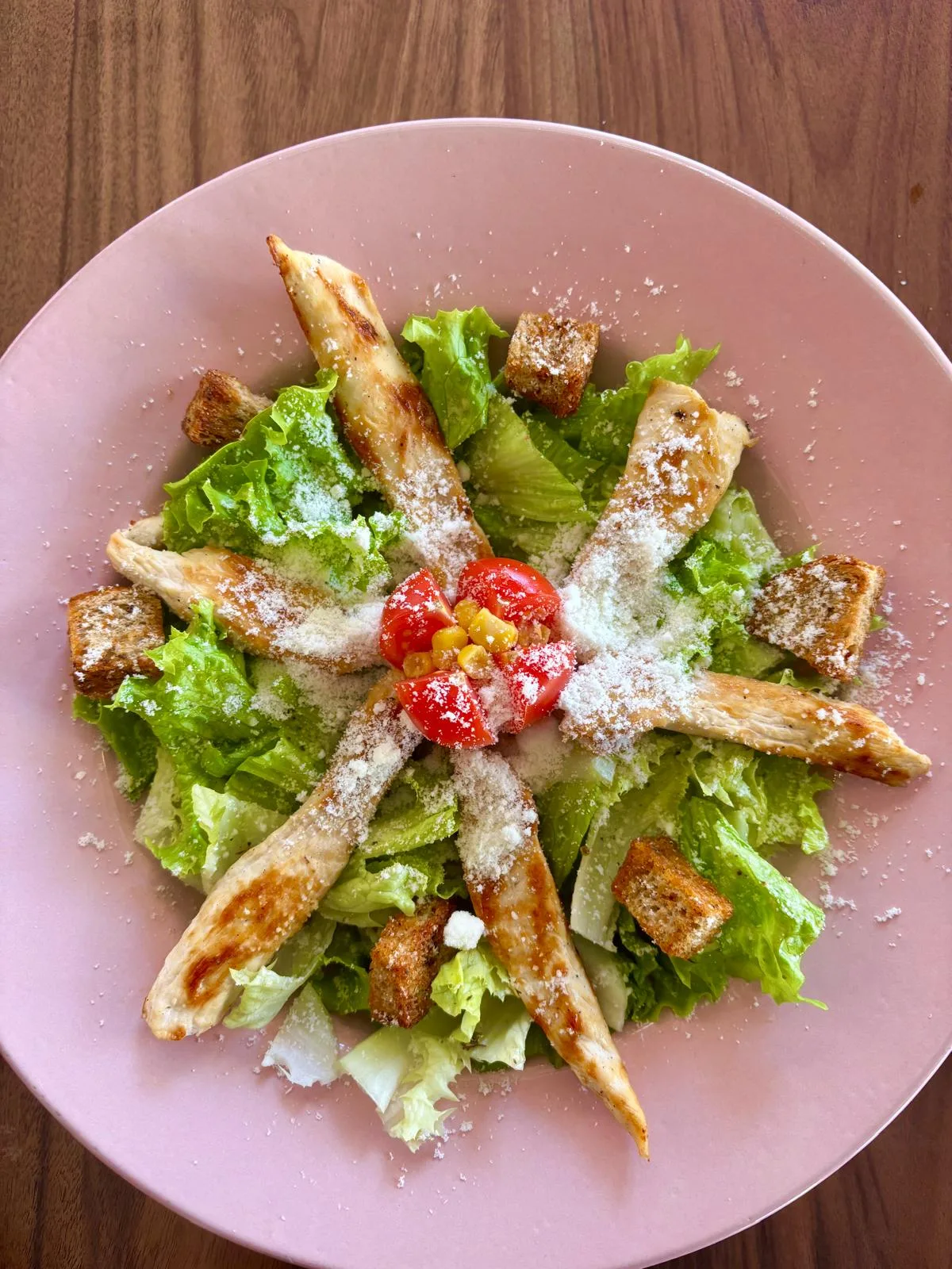 TAVUKLU SEZAR SALATA